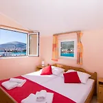 Jadran Ciovo Gostinjska kuća