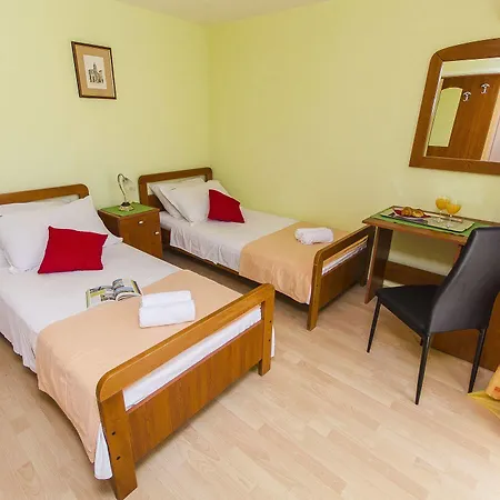 Pensión Jadran Ciovo