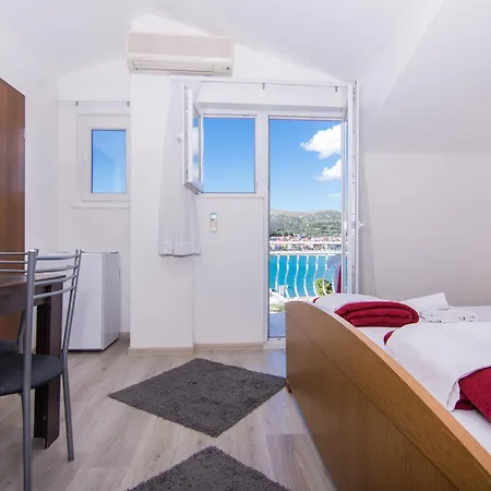 Jadran Ciovo Pensión Trogir