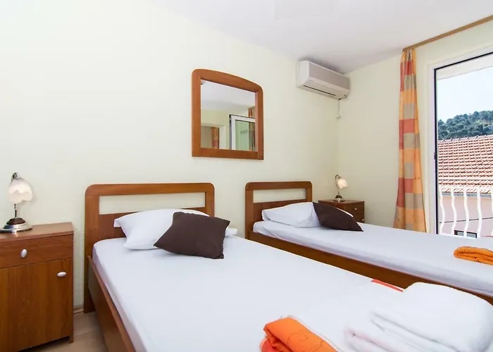 Konukevi Jadran Ciovo Trogir