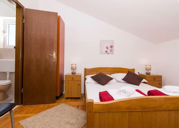 Konukevi Jadran Ciovo