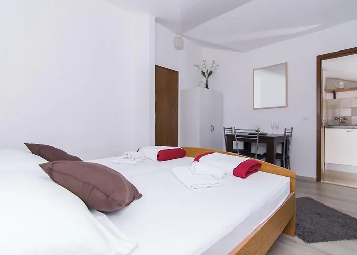 Jadran Ciovo Konukevi Trogir