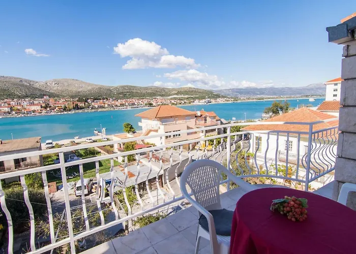 Konukevi Jadran Ciovo Trogir