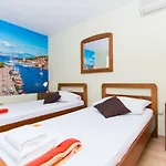 ゲストハウス Jadran Ciovo 3*