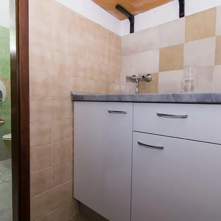 招待所 Jadran Ciovo 特罗吉尔