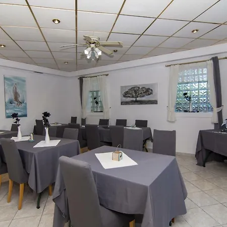 Jadran Ciovo Maison d'hôtes 3*