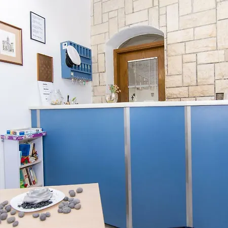 Pensjonat Jadran Ciovo 3*