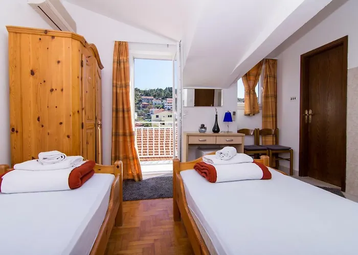 Gasthuis Jadran Ciovo 3*