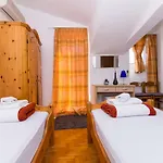 Jadran Ciovo Гостьовий будинок 3*