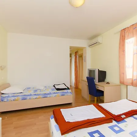 Jadran Ciovo ゲストハウス 3*